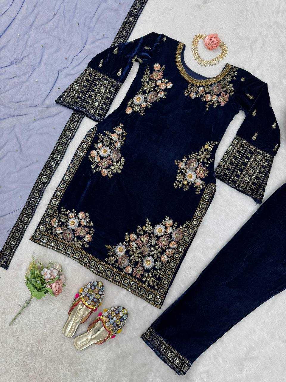 YNF VELVET RIN133 1488 SUITS & DRESSES WHOLESALE BLUE SALWAR EMBROIDERED PARTY WEAR VELVET SUITS MANUFACTURER- Kapda Export