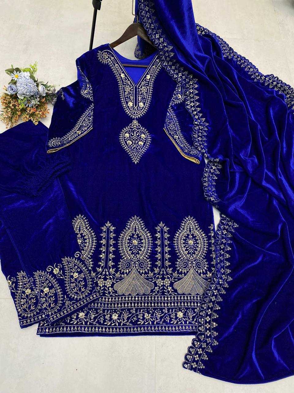 YNF VELVET RIN141 1891 SUITS & DRESSES WHOLESALE EMBROIDERED PARTY WEAR VELVET SUITS MANUFACTURER- Kapda Export