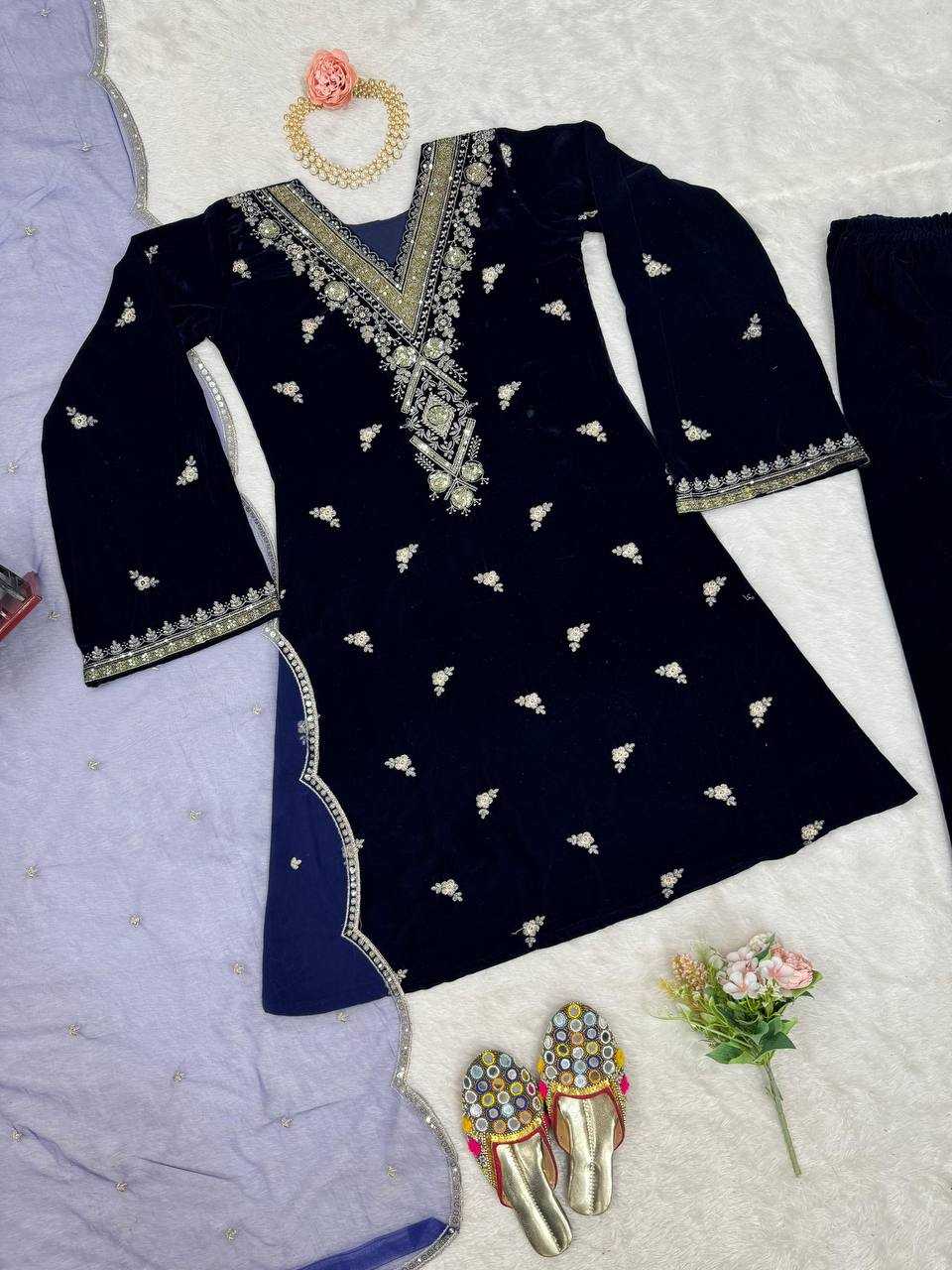 YNF VELVET RIN169 5783 SUITS & DRESSES WHOLESALE PAKISTANI EMBROIDERY VELVET EID COLLECTIONS BLUE SUITS MANUFACTURE- Kapda Export