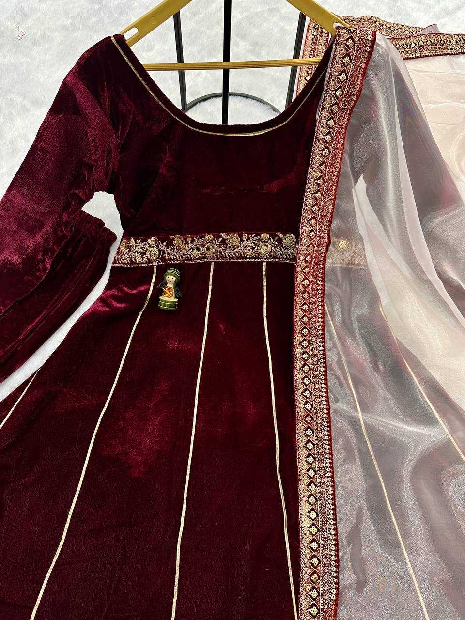 YNF VELVET RIN181 1070 GOWNS WHOLESALE EMBROIDERY ANARAKLLI MAROON VELVET GOWNS MANUFACTURER- Kapda Export