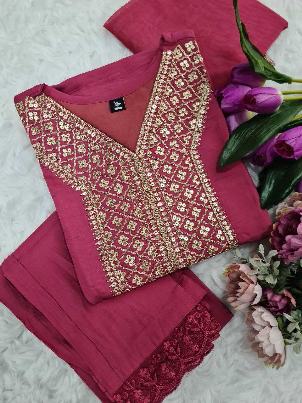 YNF VISCOSE CHANDERI RIN174 MADHVI   & DRESSES WHOLESA EMBRODERY WEDDING CHANDERI SUITS MANUFACTURER- Kapda Export