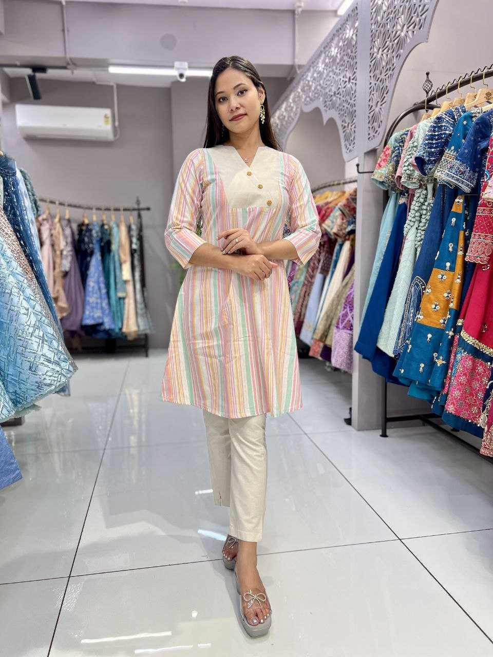 YNF COTTON KESH247 624 KURTI WHOLESALE CASUAL COLLAR NECK COTTON KURTI MANUFACTURER- Kapda Export