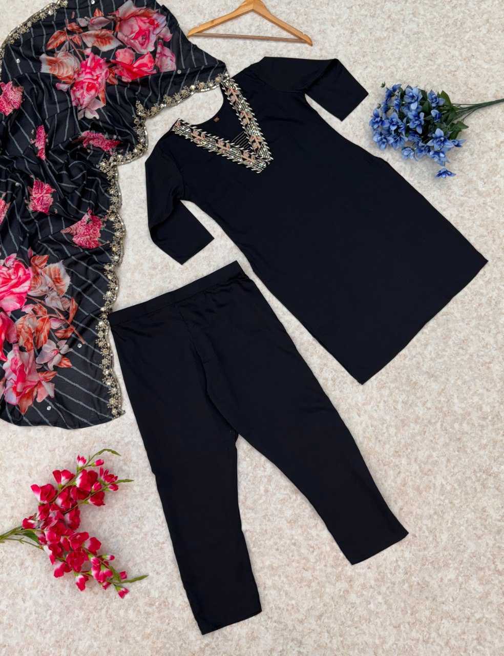 YNF MUSLIN KESH403 DBI02 SUITS & DRESSES WHOLESALE DESIGNER PRINTED FIT AND FLARE SUITS & DRESSES MANUFACTURER- Kapda Export