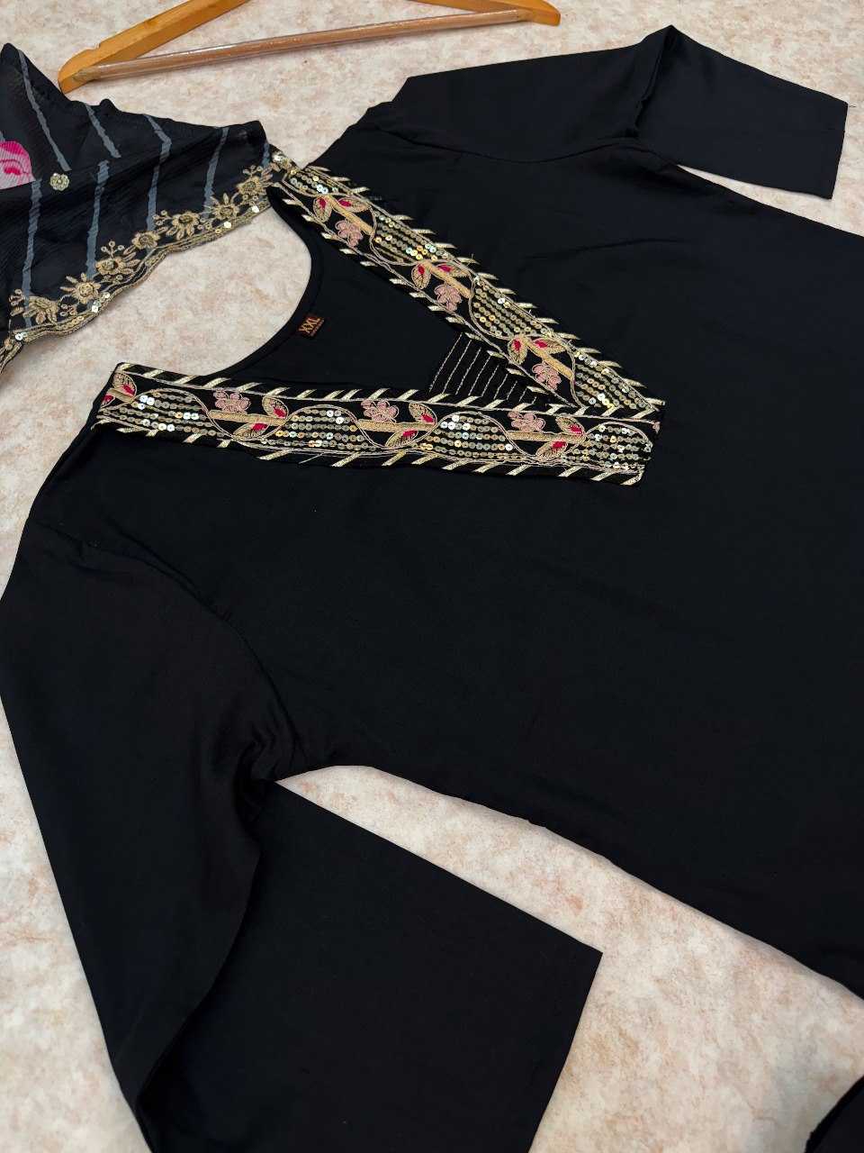 YNF MUSLIN KESH403 DBI02 SUITS & DRESSES WHOLESALE DESIGNER PRINTED FIT AND FLARE SUITS & DRESSES MANUFACTURER- Kapda Export