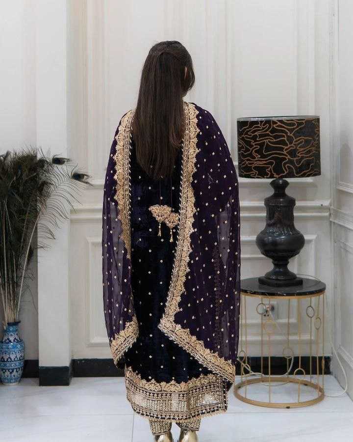 Ynf Velvet KESH158 6002 Gowns Wholesale Embroidery Gowns Velvet Gowns Gown With Dupatta Manufacturer- Kapda Export