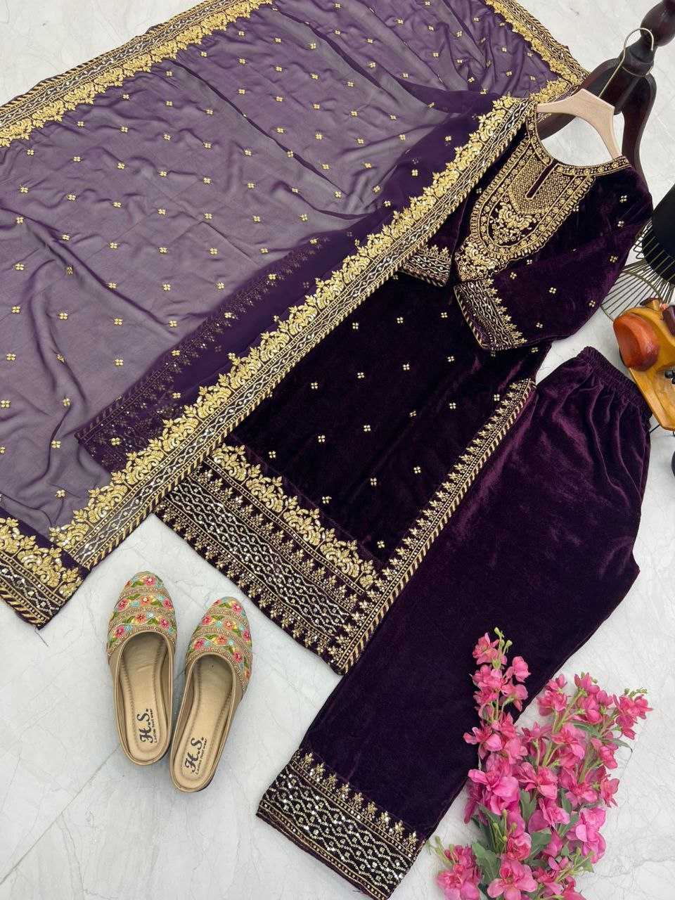 Ynf Velvet KESH158 6002 Gowns Wholesale Embroidery Gowns Velvet Gowns Gown With Dupatta Manufacturer- Kapda Export