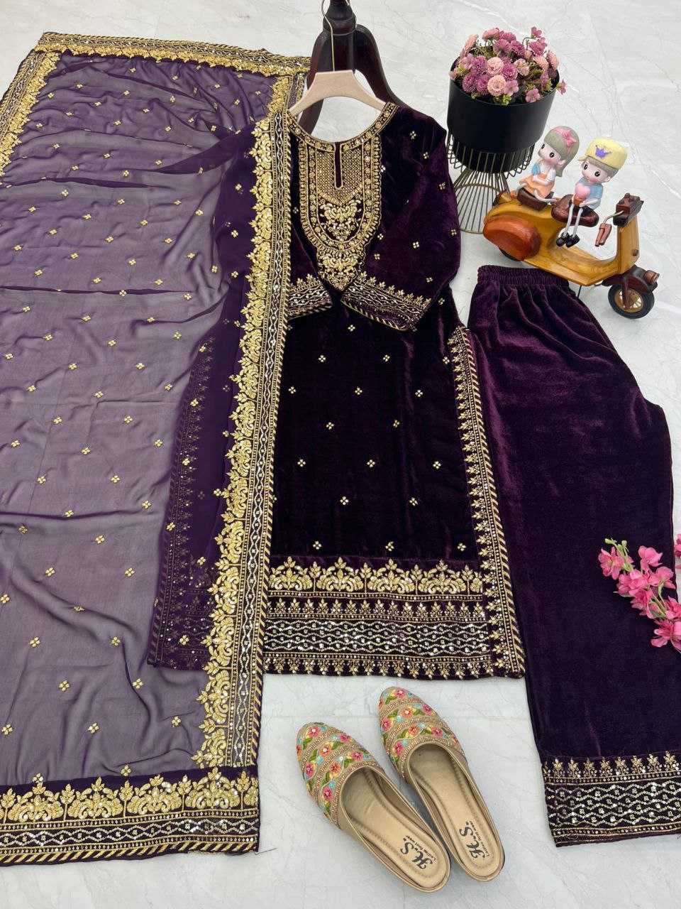 Ynf Velvet KESH158 6002 Gowns Wholesale Embroidery Gowns Velvet Gowns Gown With Dupatta Manufacturer- Kapda Export