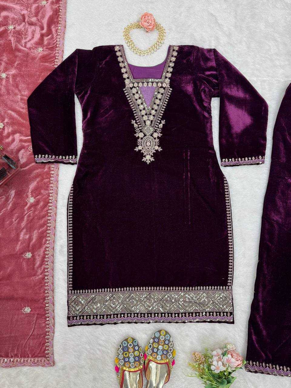 YNF VISCOSE VELVET RIN169 5801 SUITS & DRESSES WHOLESALE VELVET EMBROIDERY PARTY WEAR SUITS MANUFACTURER- Kapda Export