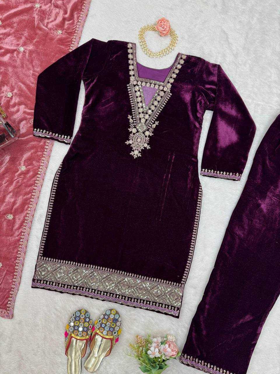 YNF VISCOSE VELVET RIN169 5801 SUITS & DRESSES WHOLESALE VELVET EMBROIDERY PARTY WEAR SUITS MANUFACTURER- Kapda Export