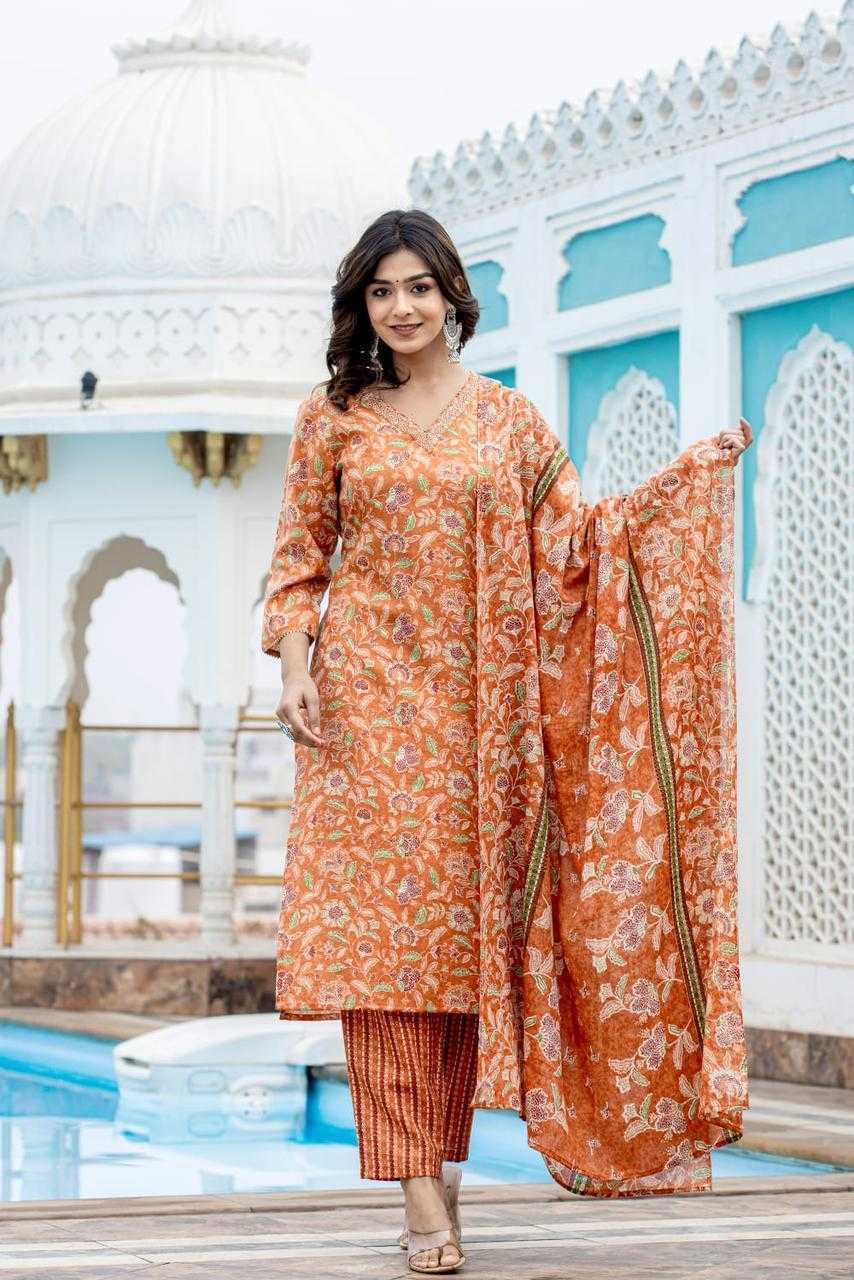 Ynf Cotton KESH443 NEW DESIGN 3PIC SET Kurti Wholesale Designer Kurtis Cotton Kurtis Kurtis With Pockets Manufacturer- Kapda Export