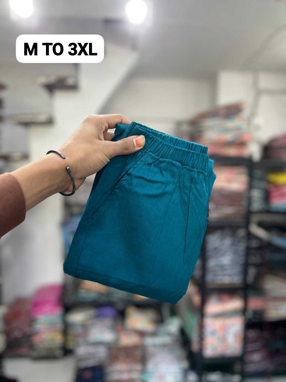 Ynf Cotton Lycra KESH258 VDA170 Western Wears Wholesale Bottom Wear Ladies Shorts Manufacturer- Kapda Export