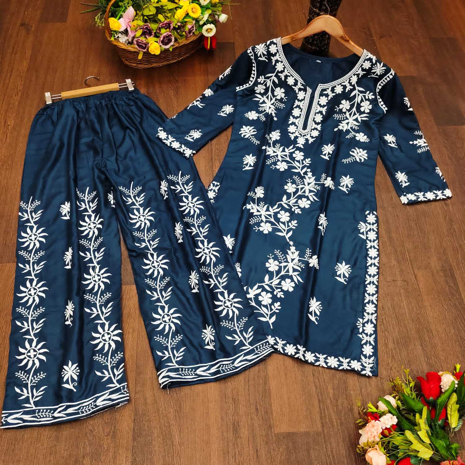 Ynf Rayon KESH243 1040 Kurti Wholesale Embroidered Kurtis Chikan Kurti Kurti With Palazzo Manufacturer- Kapda Export