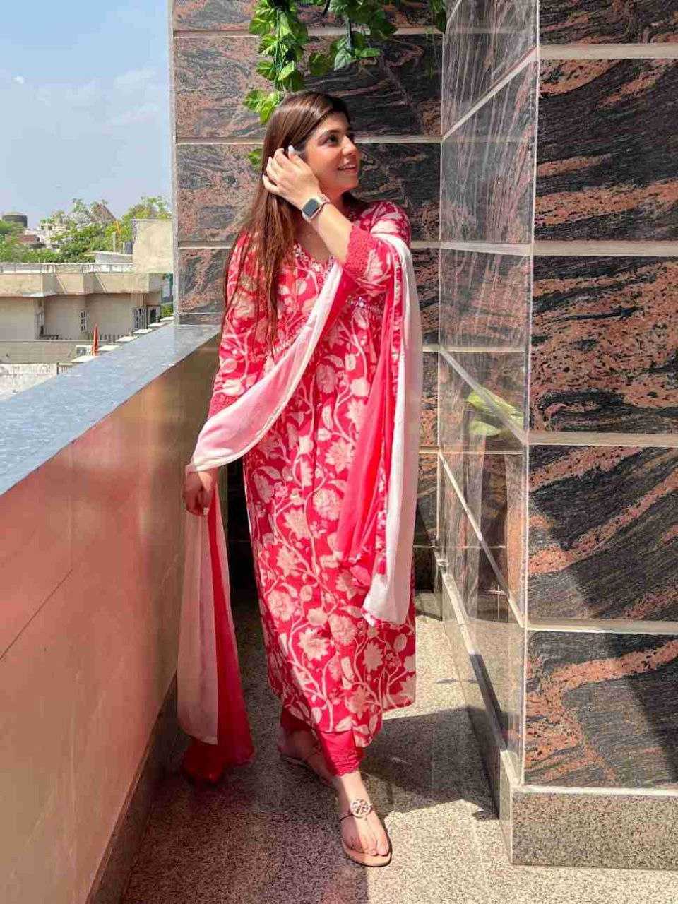 Ynf Rayon KESH354 GRM45 Suits & Dresses Wholesale Alia Cut Suits Embroidery Suits Cotton Suits Manufacturer- Kapda Export