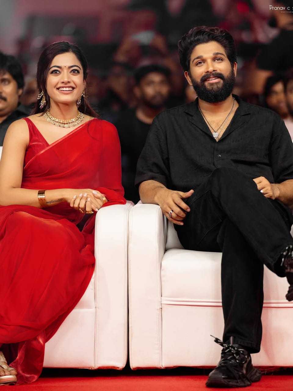 Ynf Space Silk KESH195 KRF09 Silk Sarees Wedding Collections Bollywood Collections Wholesale Soft Silk Sarees Rashmika Mandanna Sarees Designer Silk Sarees Manufacturer- Kapda Export