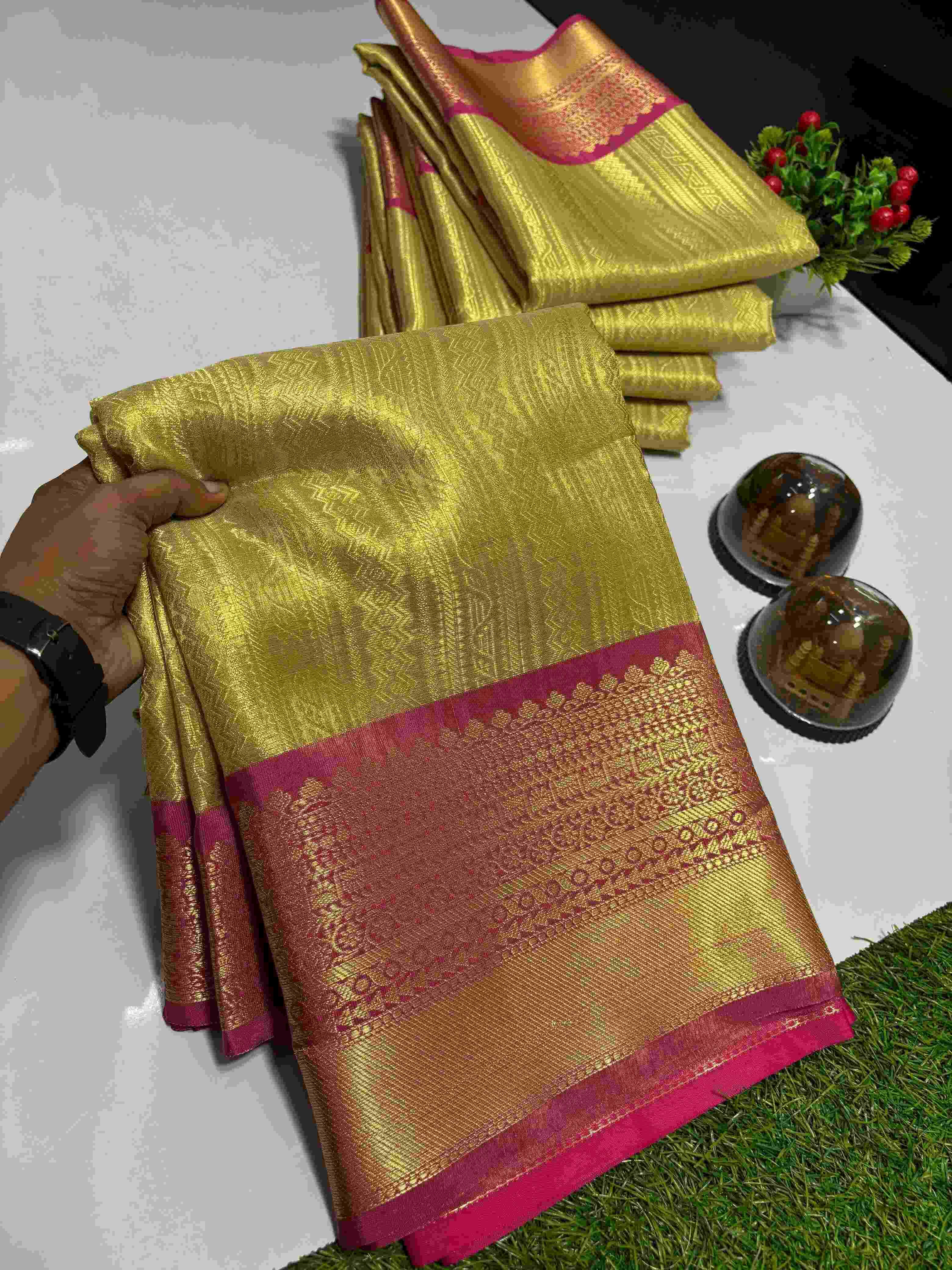 Ynf Tissue Silk KESH131 Golden Tissue RANI BORDER Silk Sarees Wholesale Banarasi Silk Sarees Designer Silk Sarees Golden Silk Sarees Manufacturer- Kapda Export