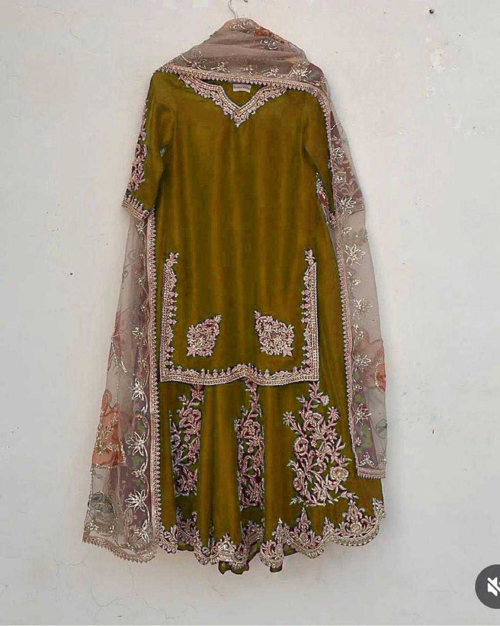 Ynf Chinon RIN141 1872 Suits & Dresses Wholesale Embroidery Suits Designer Suits Fit And Flare Dresses Manufacturer- Kapda Export