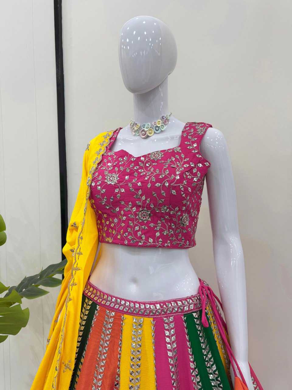 Ynf Chinon Silk RIN162 QRC-322 Lehengas Wedding Collections Wholesale Silk Lehenga Heavy Lehenga Pre-Wedding Photoshoot Outfits Manufacturer- Kapda Export
