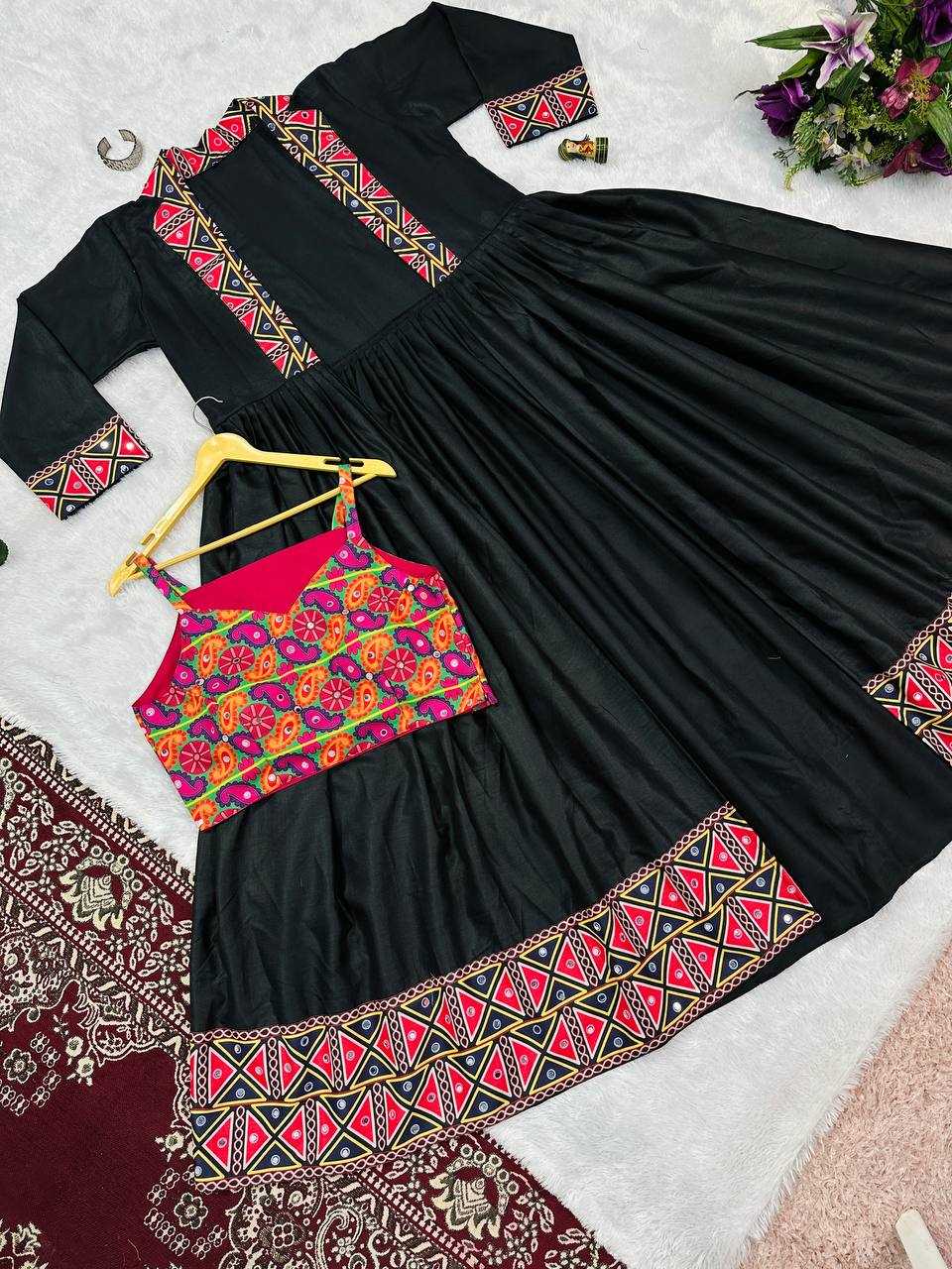 Ynf Cotton RIN215 1067 Navratri Chaniya Choli Wholesale Navratri Gowns Manufacturer- Kapda Export