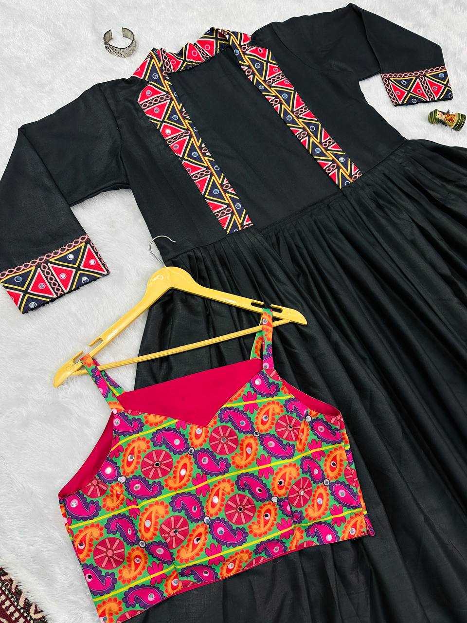 Ynf Cotton RIN215 1067 Navratri Chaniya Choli Wholesale Navratri Gowns Manufacturer- Kapda Export