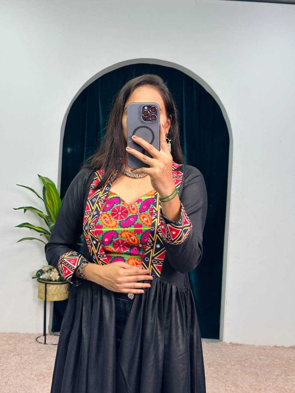 Ynf Cotton RIN215 1067 Navratri Chaniya Choli Wholesale Navratri Gowns Manufacturer- Kapda Export