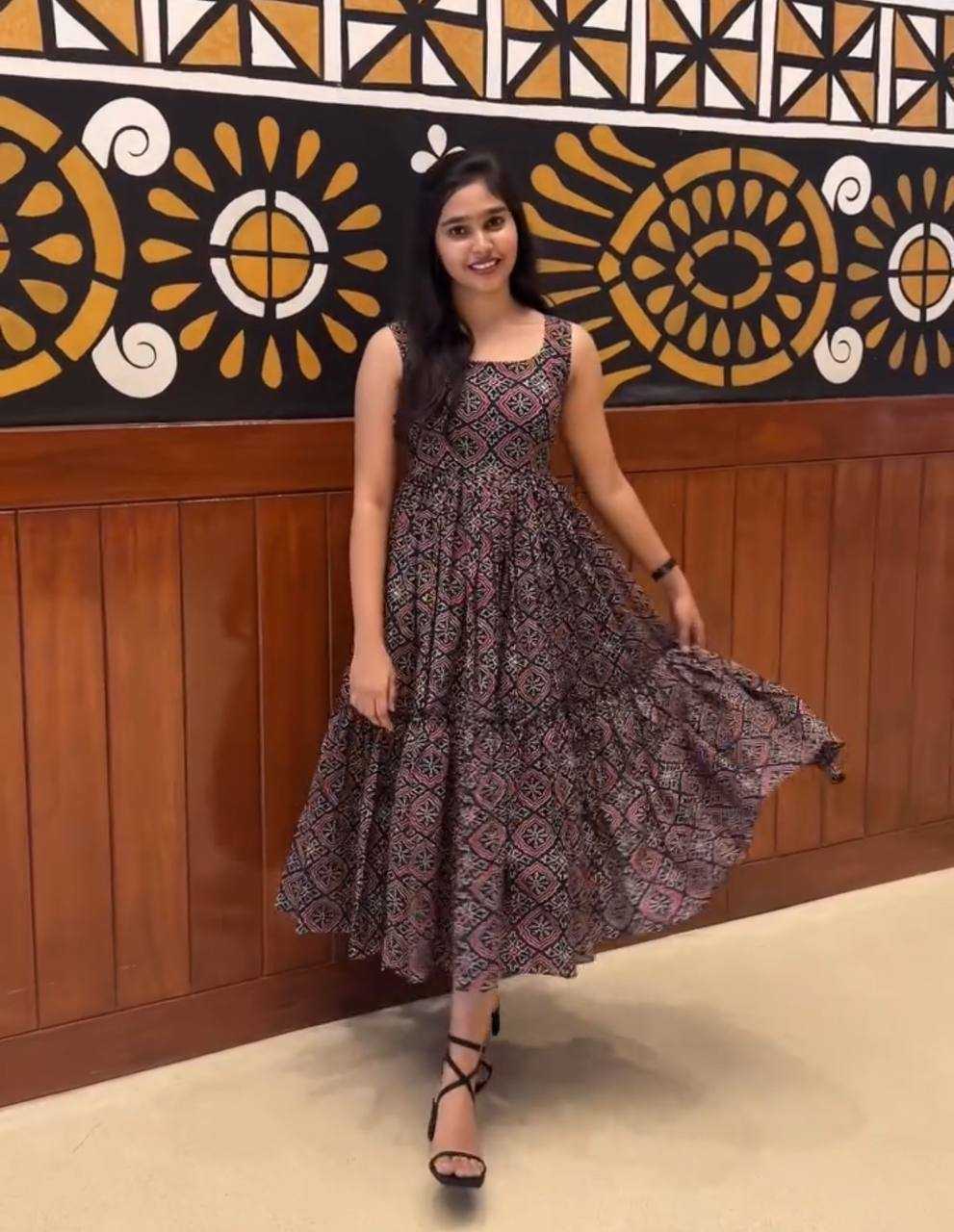 Ynf Cotton RIN218 1056 Kurti Western Wears Wholesale Anarkali Kurtis Sleeveless Kurtis Ruffle Kurtis Manufacturer- Kapda Export