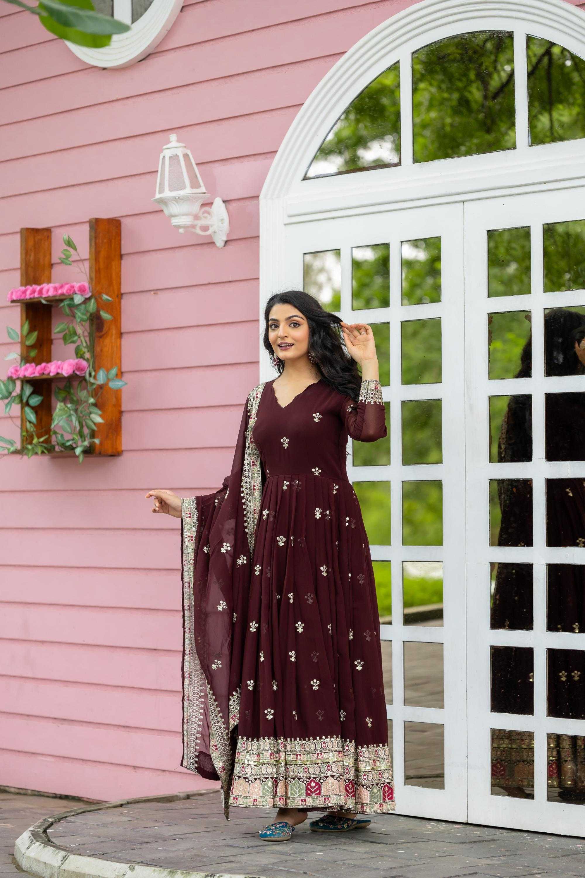 Ynf Georgette RIN197 Aayna-4253 Suits & Dresses Wedding Collections Festive Collections Wholesale Georgette Suit Wedding Suits Handloom Suits Manufacturer- Kapda Export