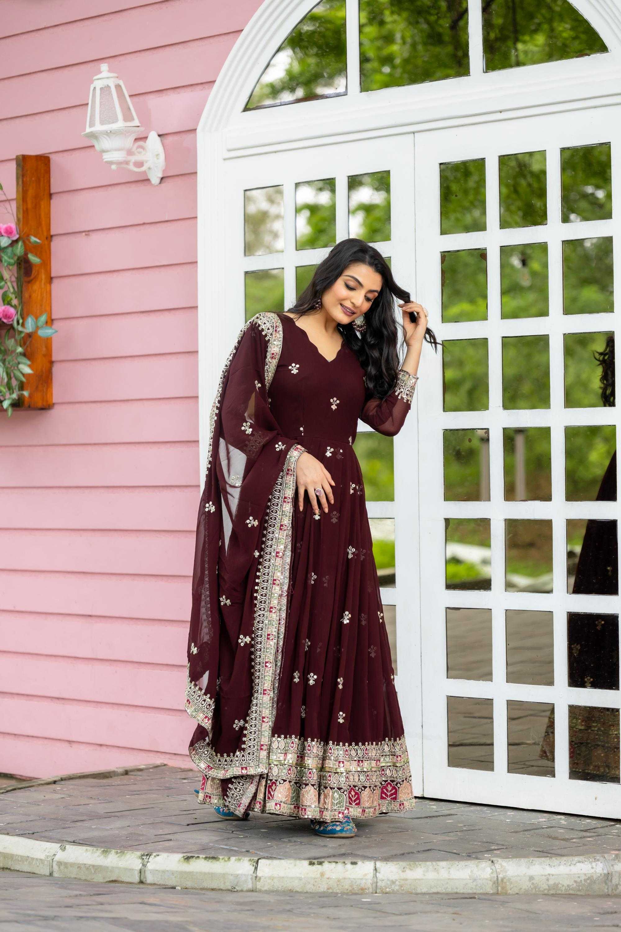 Ynf Georgette RIN197 Aayna-4253 Suits & Dresses Wedding Collections Festive Collections Wholesale Georgette Suit Wedding Suits Handloom Suits Manufacturer- Kapda Export