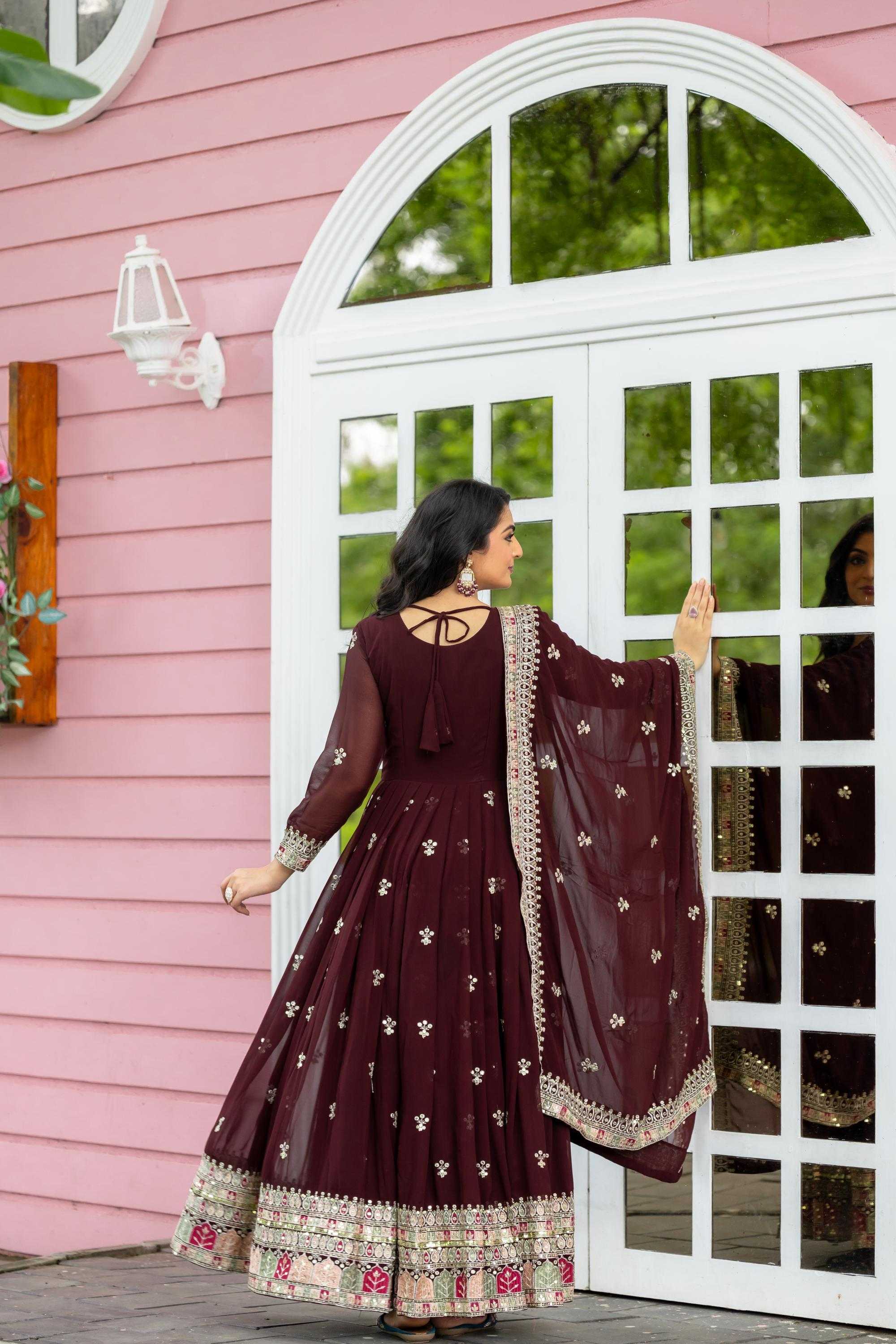 Ynf Georgette RIN197 Aayna-4253 Suits & Dresses Wedding Collections Festive Collections Wholesale Georgette Suit Wedding Suits Handloom Suits Manufacturer- Kapda Export