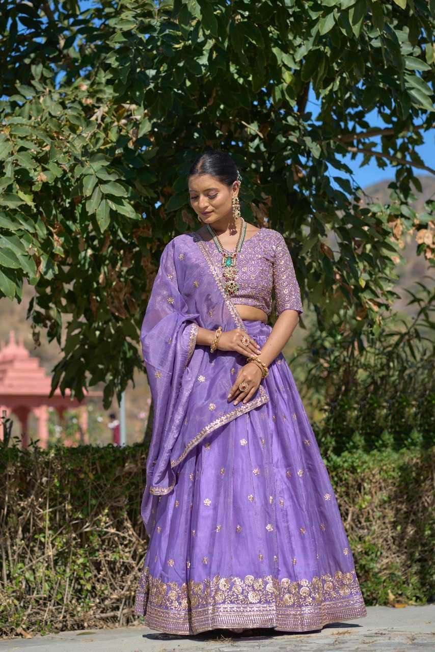 Ynf Soft Gold Crush RIN119 GRTN9006 Lehengas Wholesale Traditional Lehenga Embroidered Lehenga Purple Lehenga Manufacturer- Kapda Export