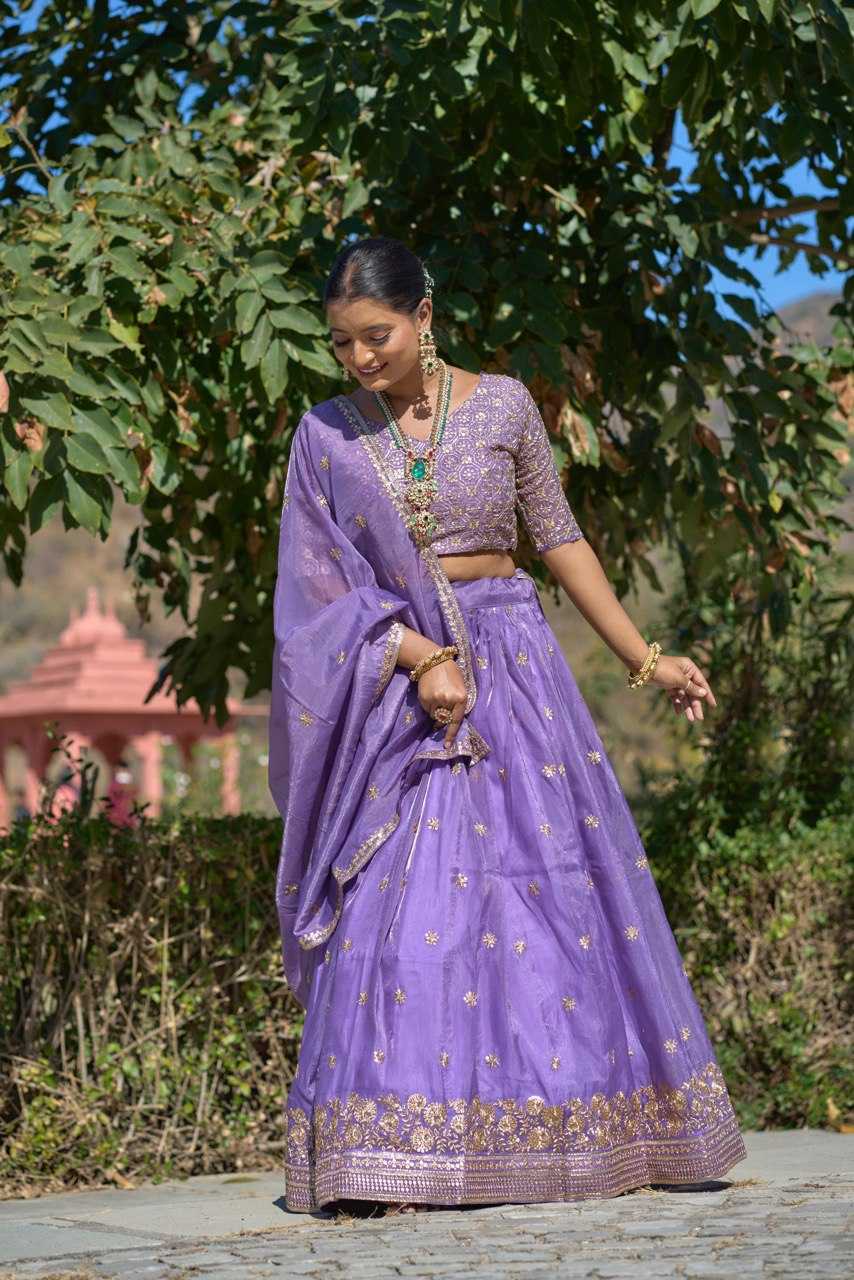 Ynf Soft Gold Crush RIN119 GRTN9006 Lehengas Wholesale Traditional Lehenga Embroidered Lehenga Purple Lehenga Manufacturer- Kapda Export