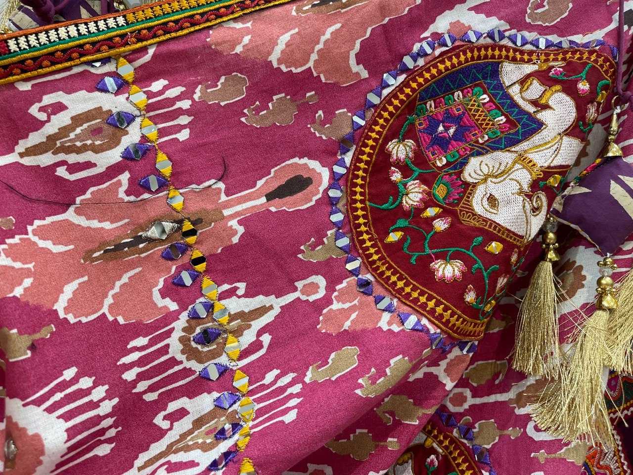 Ynf Handloom Silk KESH444 Classic Chaniya Choli Lehengas Wholesale Fancy Lehenga Chaniya Choli Handloom Lehenga Manufacturer- Kapda Export