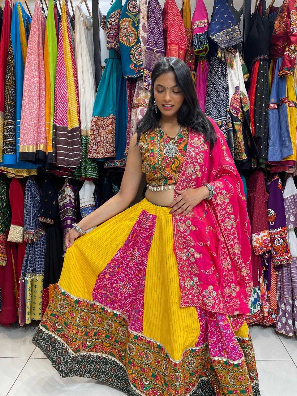 Ynf Handloom Silk KESH444 kutch work Lehengas Wholesale Rajwada Lehenga Chaniya Choli Handloom Lehenga Manufacturer- Kapda Export