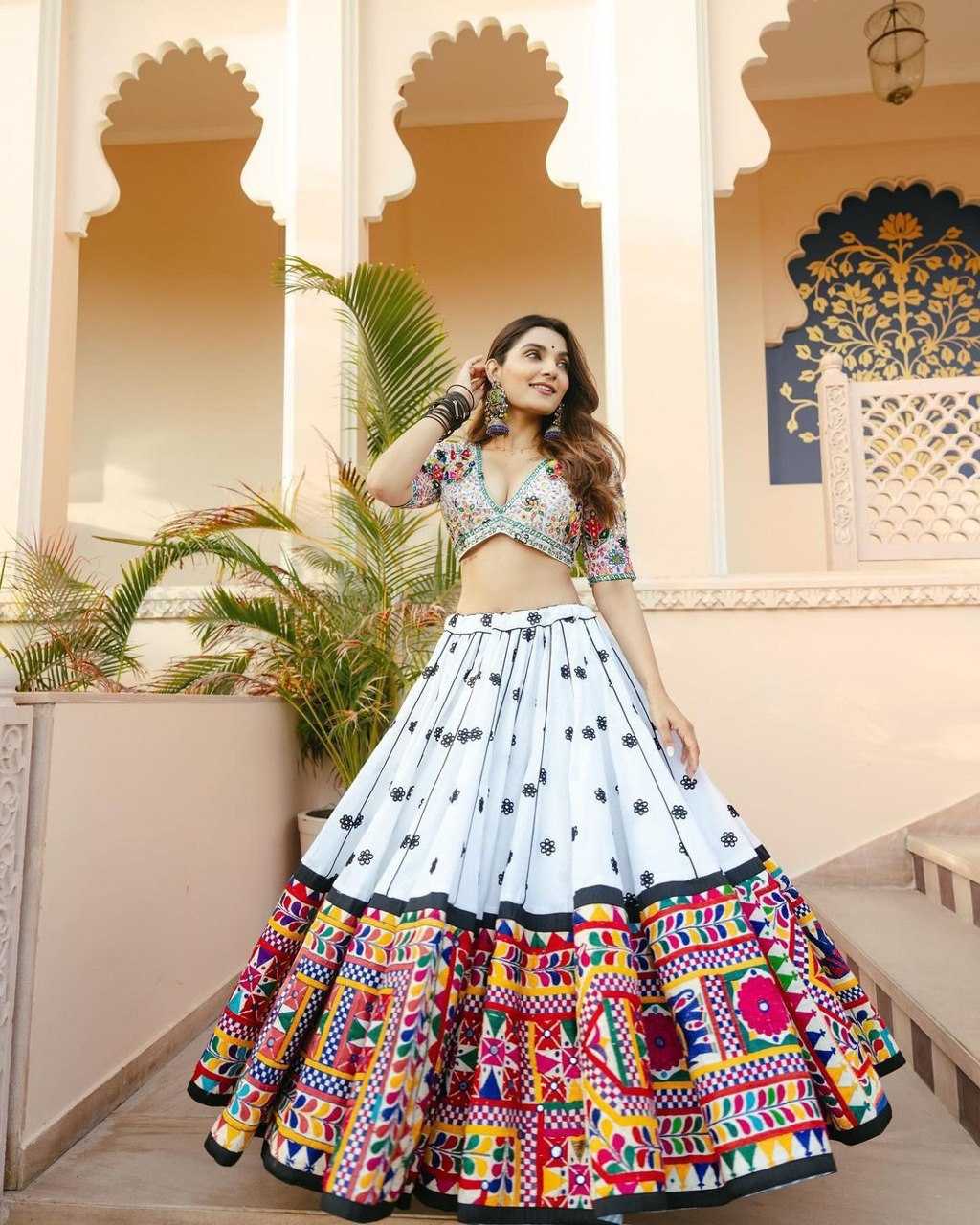 Ynf Muslin Cotton RIN207 1513 Lehengas Navratri Chaniya Choli Wholesale Designer Lehenga Choli Chaniya Choli Mirror Work Lehenga Manufacturer- Kapda Export