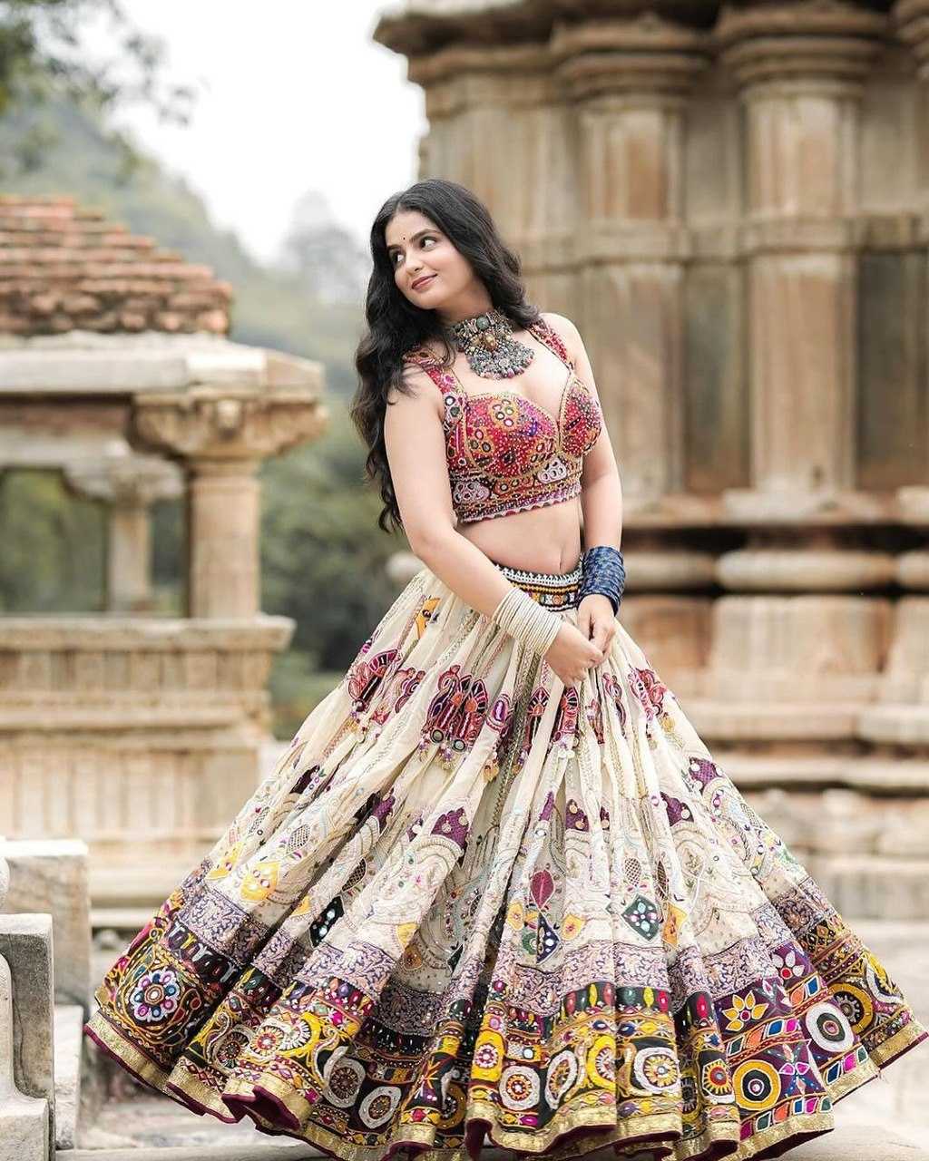Ynf Muslin Cotton RIN207 1514 Lehengas Navratri Chaniya Choli Wholesale Designer Lehenga Choli Chaniya Choli Mirror Work Lehenga Manufacturer- Kapda Export