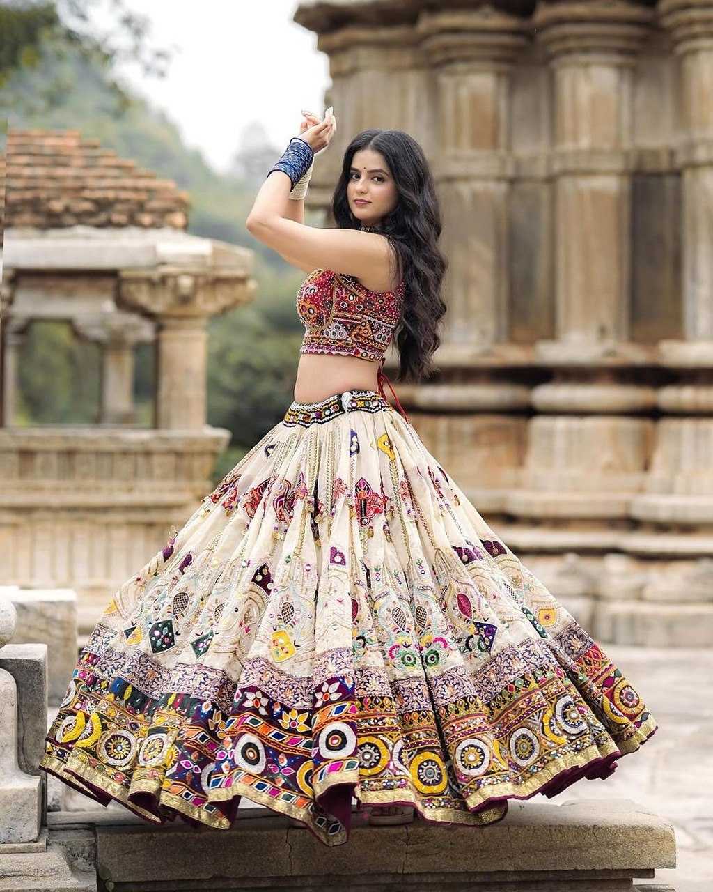 Ynf Muslin Cotton RIN207 1514 Lehengas Navratri Chaniya Choli Wholesale Designer Lehenga Choli Chaniya Choli Mirror Work Lehenga Manufacturer- Kapda Export