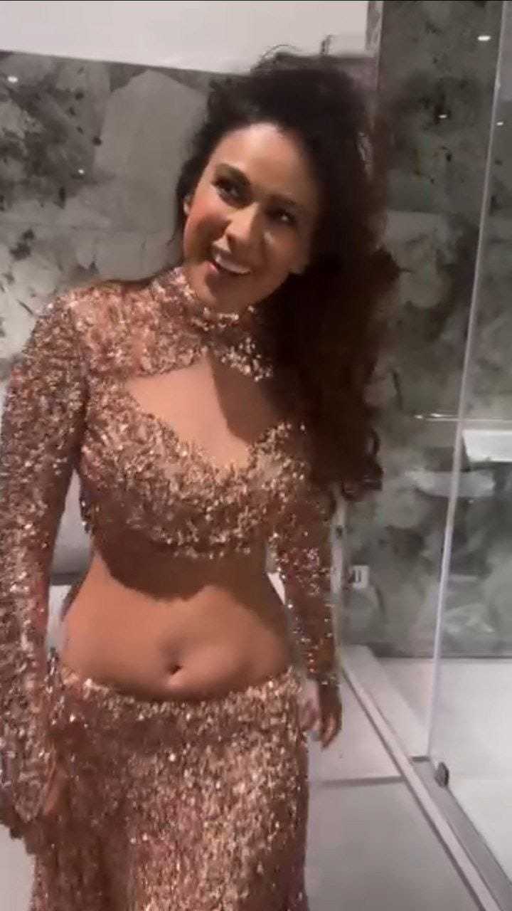 Ynf Net RIN157 104 Lehengas Bollywood Collections Wholesale Net Fancy Lehenga Sequins Lehenga Nia Sharma Collection Manufacturer- Kapda Export