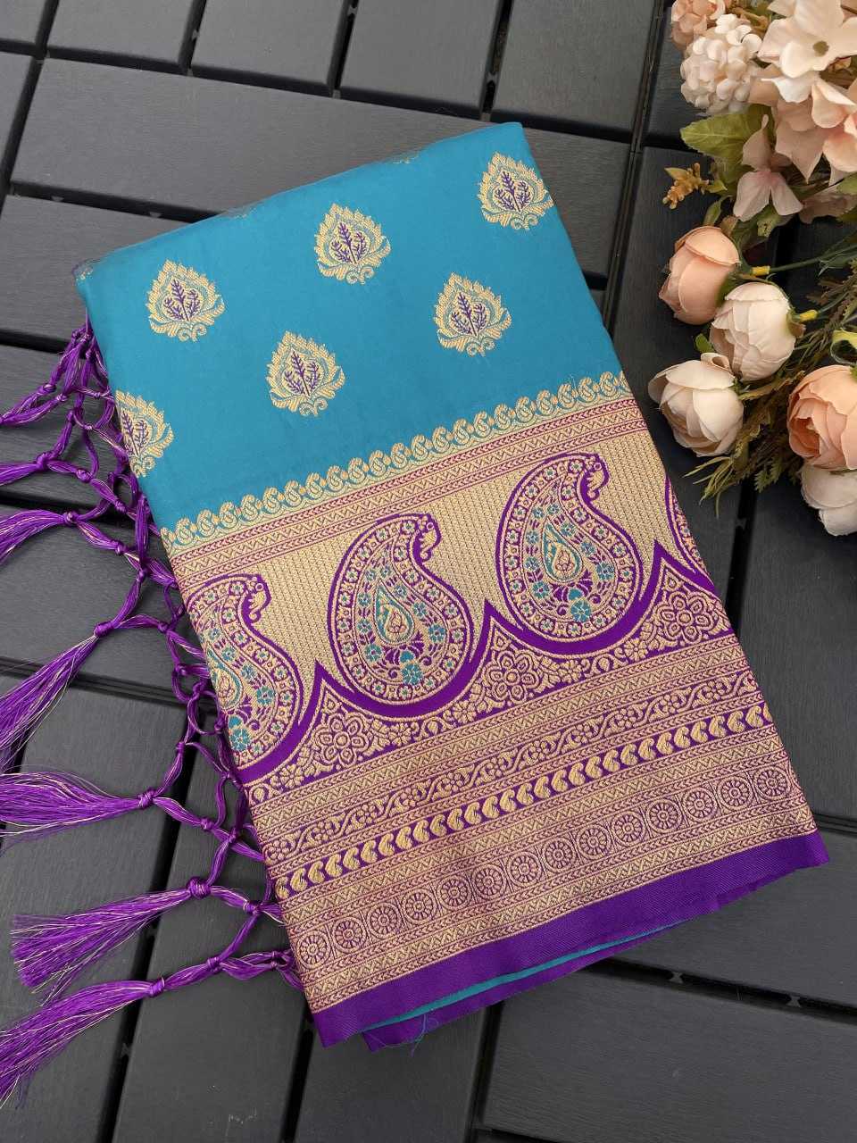 Ynf Soft Silk RIN116 3360 UNIQUE PAITHANI Silk Sarees Wholesale Patola Sarees Pure Zari Silk Sarees Silk Sarees With Contrast Pallu Manufacturer- Kapda Export