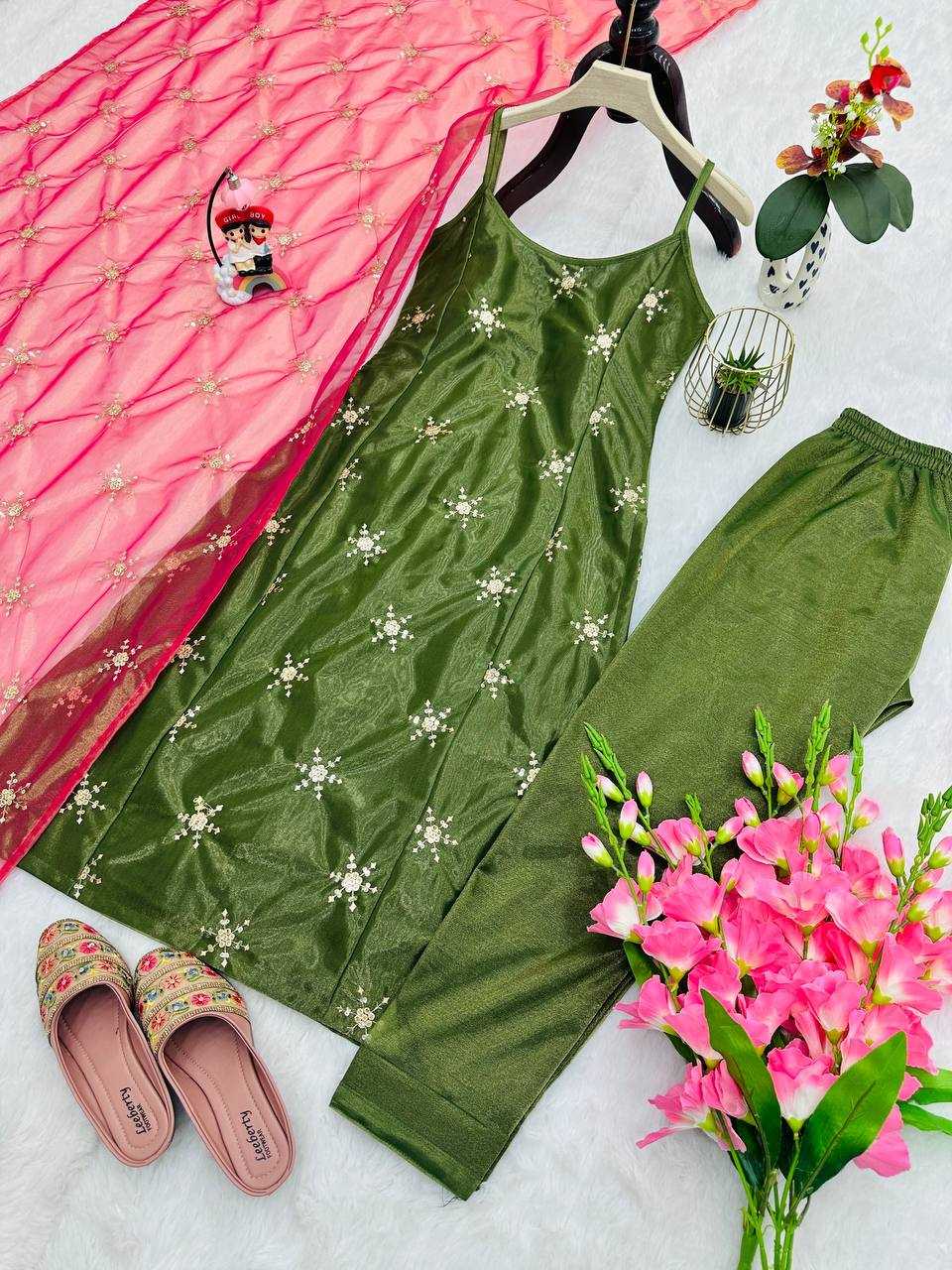 Ynf Aura Silk KESH490 630 Suits & Dresses Wedding Collections Wholesale Embroidery Suits Designer Suits Mehendi Outfits Manufacturer- Kapda Export