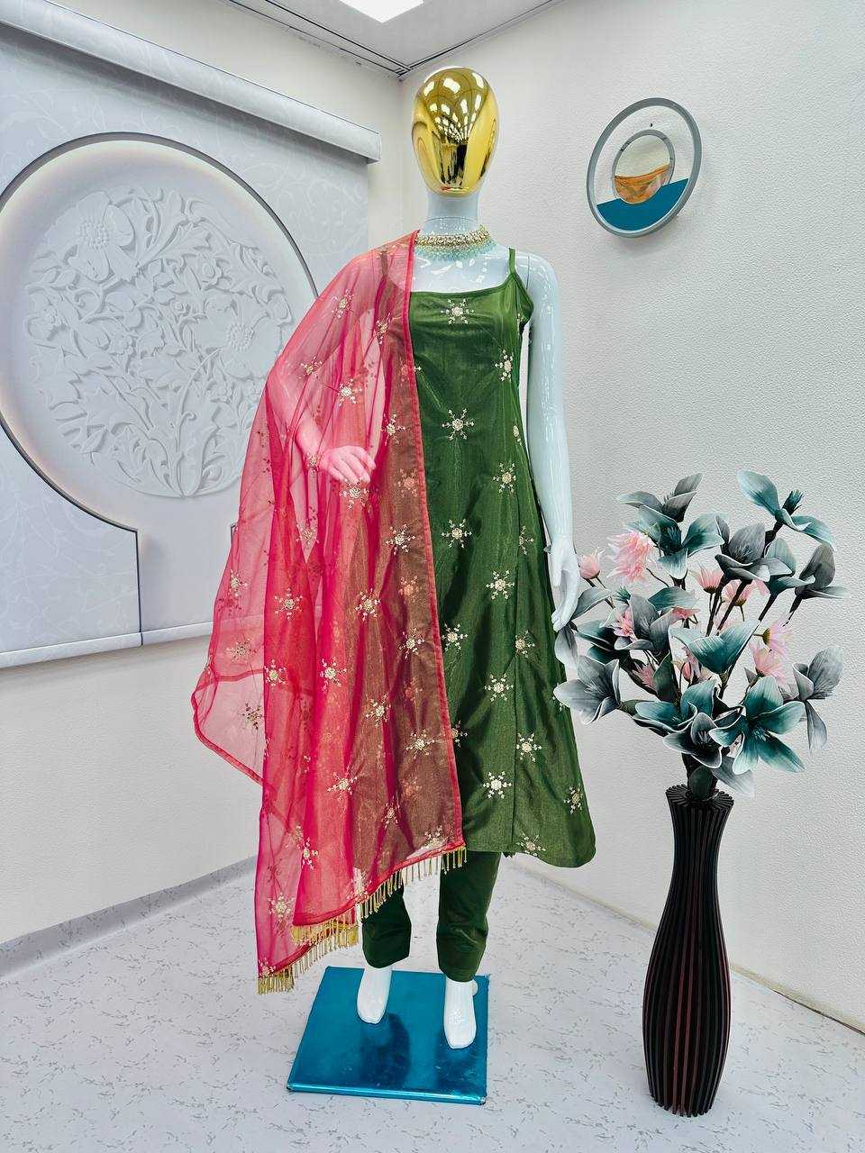 Ynf Aura Silk KESH490 630 Suits & Dresses Wedding Collections Wholesale Embroidery Suits Designer Suits Mehendi Outfits Manufacturer- Kapda Export