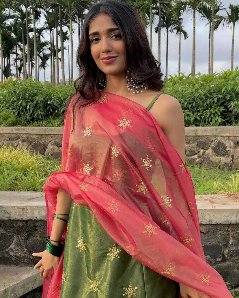 Ynf Aura Silk KESH490 630 Suits & Dresses Wedding Collections Wholesale Embroidery Suits Designer Suits Mehendi Outfits Manufacturer- Kapda Export