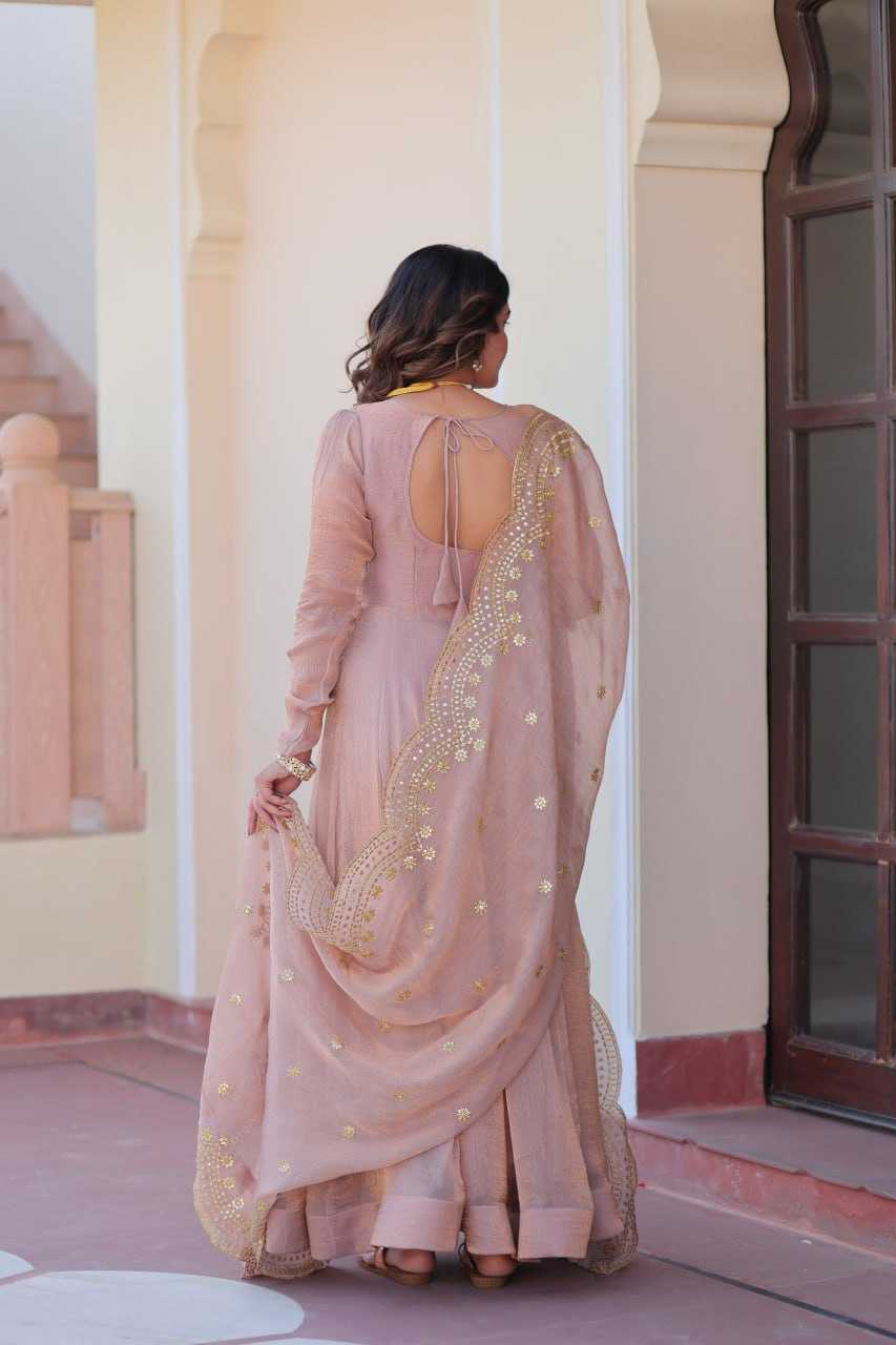 Ynf Chiffon KESH491 9235 Gowns Wedding Collections Festive Collections Wholesale Gown With Dupatta Full Sleeve Gowns Chiffon Gowns Manufacturer- Kapda Export