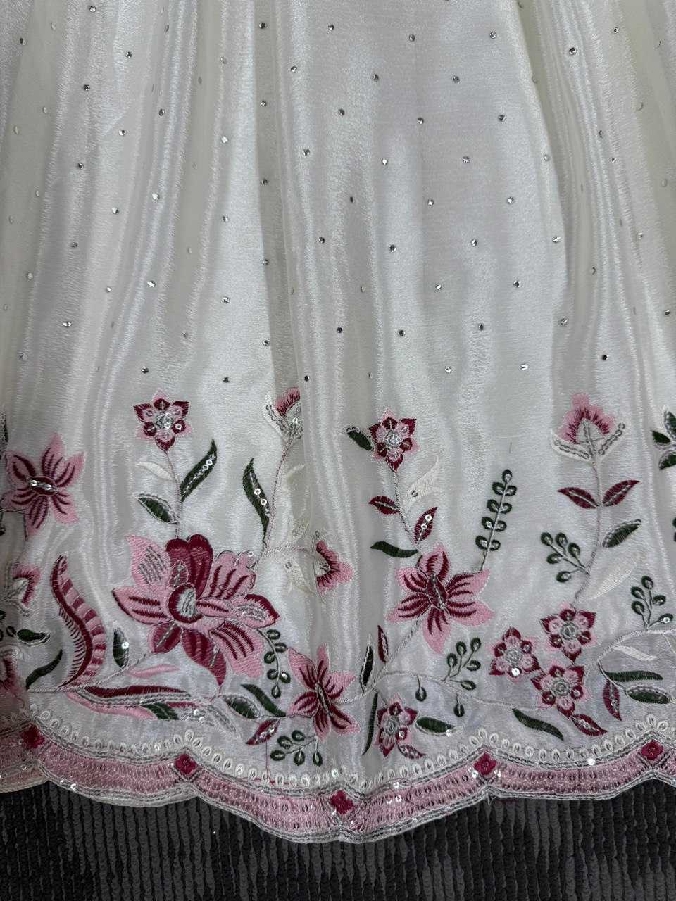 Ynf Chinon Silk RIN162 5873 Gowns Plus Size Collections Wholesale Fancy Gowns Party Wear Gowns Manufacturer- Kapda Export