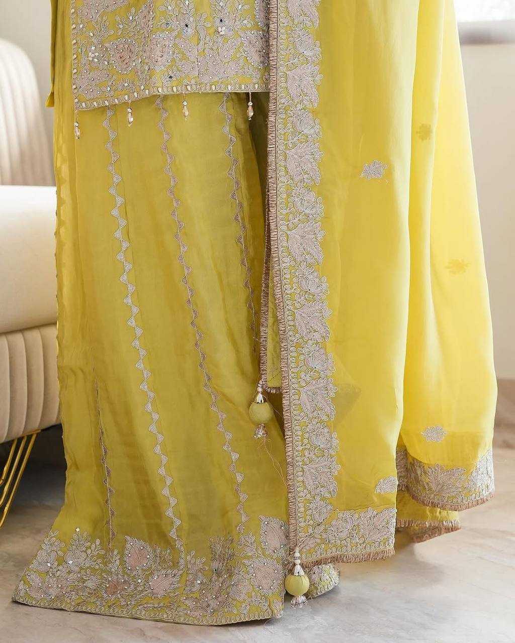 Ynf Chinon Silk KESH499 5002 Suits & Dresses Wholesale Embroidery Suits Wedding Suits Off-Shoulder Dresses Manufacturer- Kapda Export