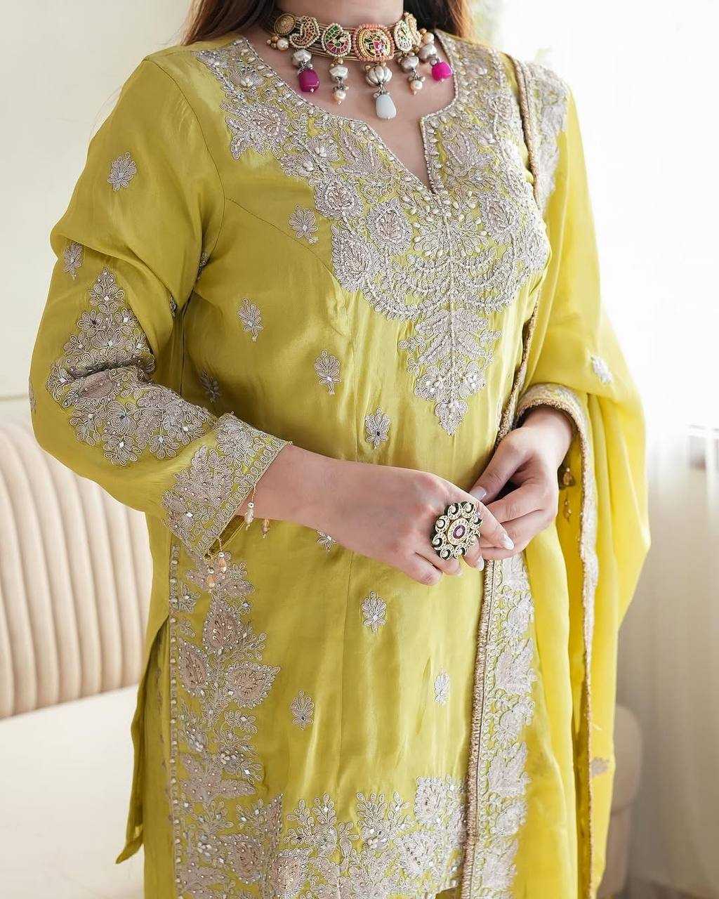 Ynf Chinon Silk KESH499 5002 Suits & Dresses Wholesale Embroidery Suits Wedding Suits Off-Shoulder Dresses Manufacturer- Kapda Export