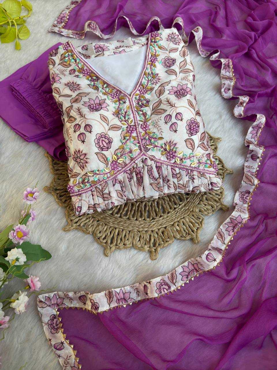 Ynf Chinon KESH513 447 Suits & Dresses Wholesale Alia Cut Suits Dresses Designer dresses Manufacturer- Kapda Export