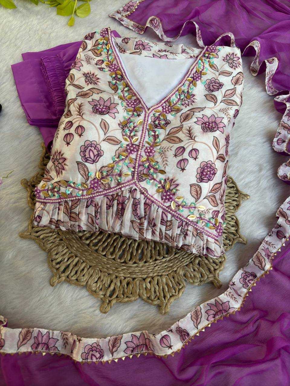 Ynf Chinon KESH513 447 Suits & Dresses Wholesale Alia Cut Suits Dresses Designer dresses Manufacturer- Kapda Export