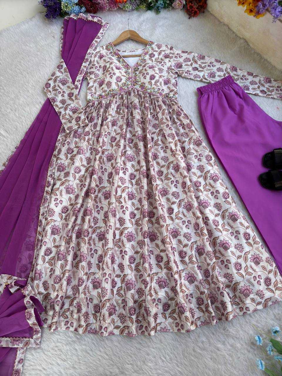 Ynf Chinon KESH513 447 Suits & Dresses Wholesale Alia Cut Suits Dresses Designer dresses Manufacturer- Kapda Export