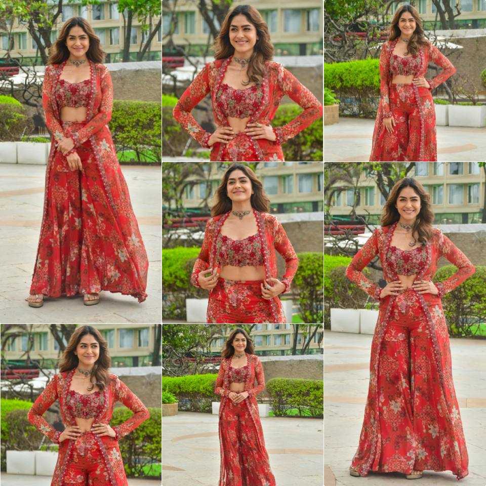 Ynf Faux Georgette RIN227 1126 Suits & Dresses Bollywood Collections Wholesale Ladies Suits Sharara Salwar Suits Indo Western Dresses Embroidery Suits MRUNAL THAKUR Manufacturer- Kapda Export