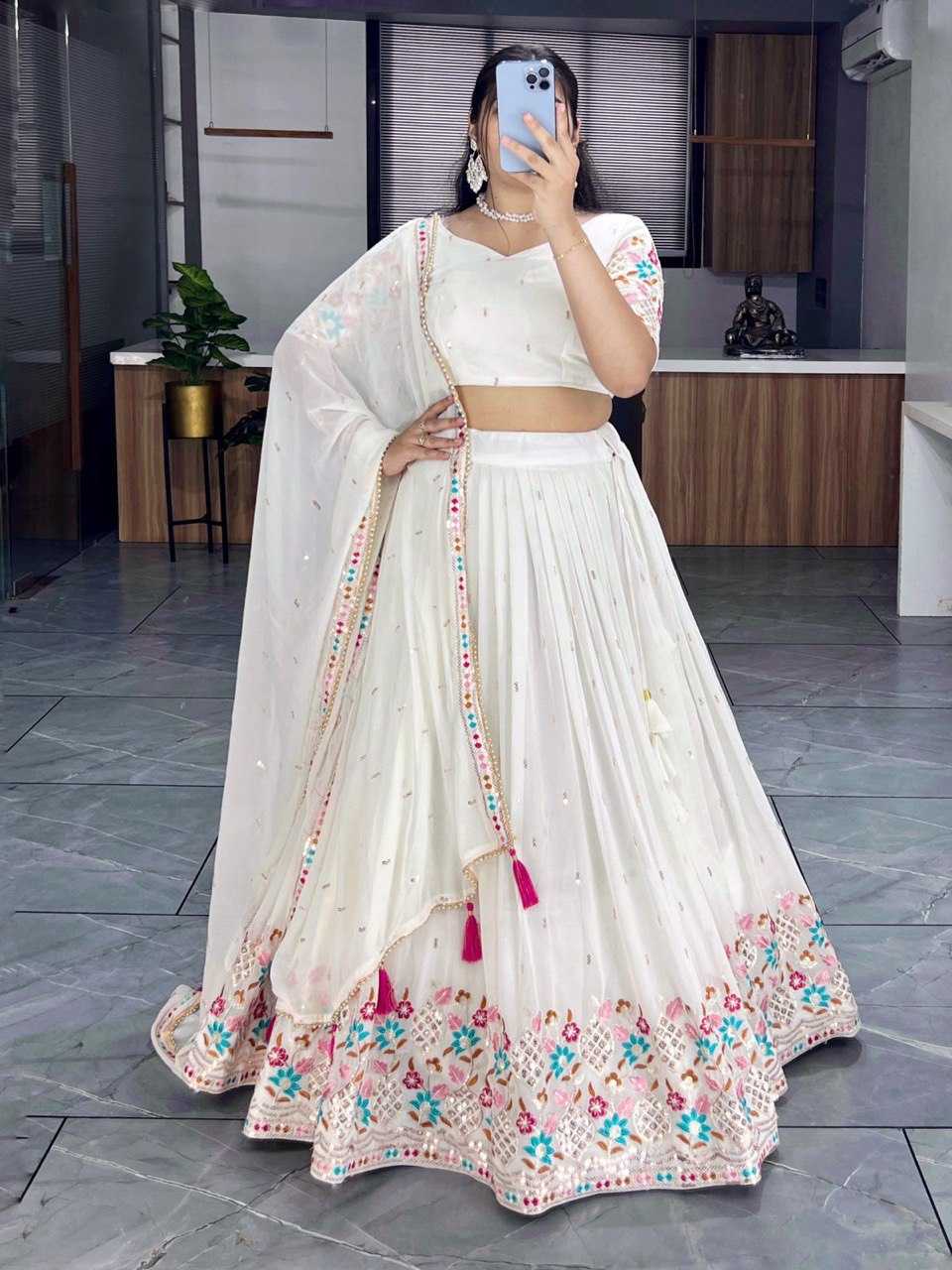 Ynf Georgette RIN119 7135 Lehengas Wholesale Embroidered Lehenga White Lehenga Manufacturer- Kapda Export