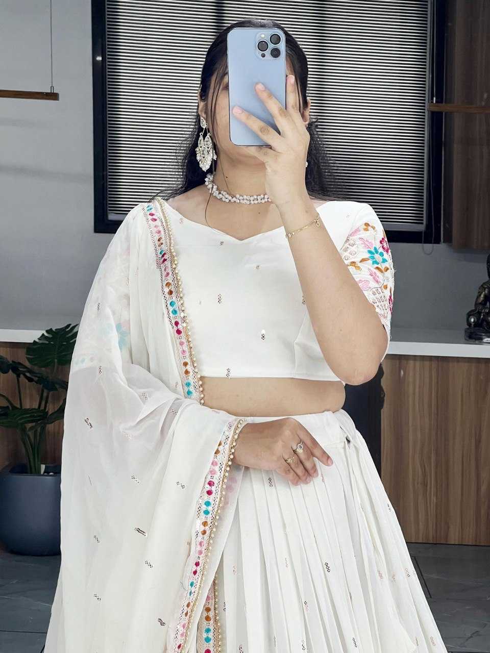 Ynf Georgette RIN119 7135 Lehengas Wholesale Embroidered Lehenga White Lehenga Manufacturer- Kapda Export